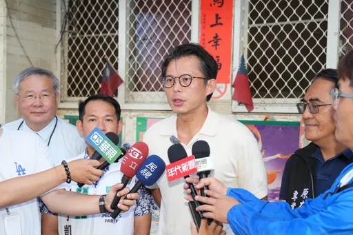 黃國昌挺柯志恩挨轟　賴瑞隆嗆：惡修財劃法還敢來高雄？