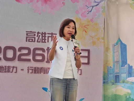 賴瑞隆加碼成長津貼0到6歲每月再1000元！柯志恩嗆：別得了便宜還賣乖