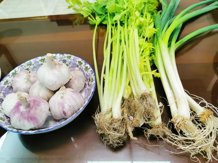 拜文昌帝君供品。楊登嵙提供