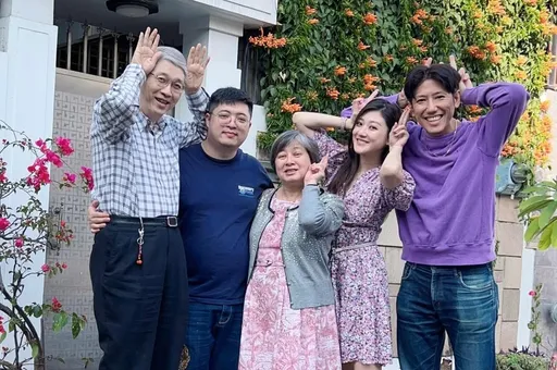 林逸欣淚別名醫父親　戶政事務所除戶「人生登出」止不住思念