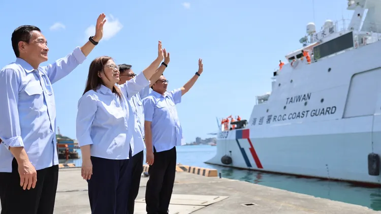 管碧玲今登淡水艦。翻攝畫面