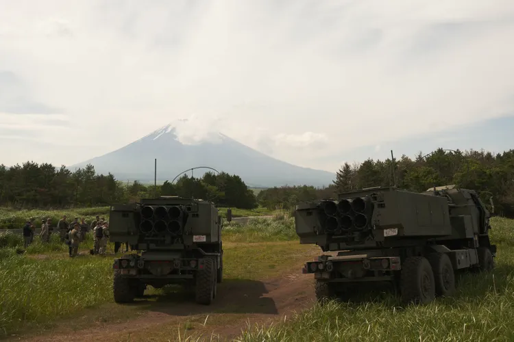 美軍使用富士山腳下的靶場訓練。美聯社