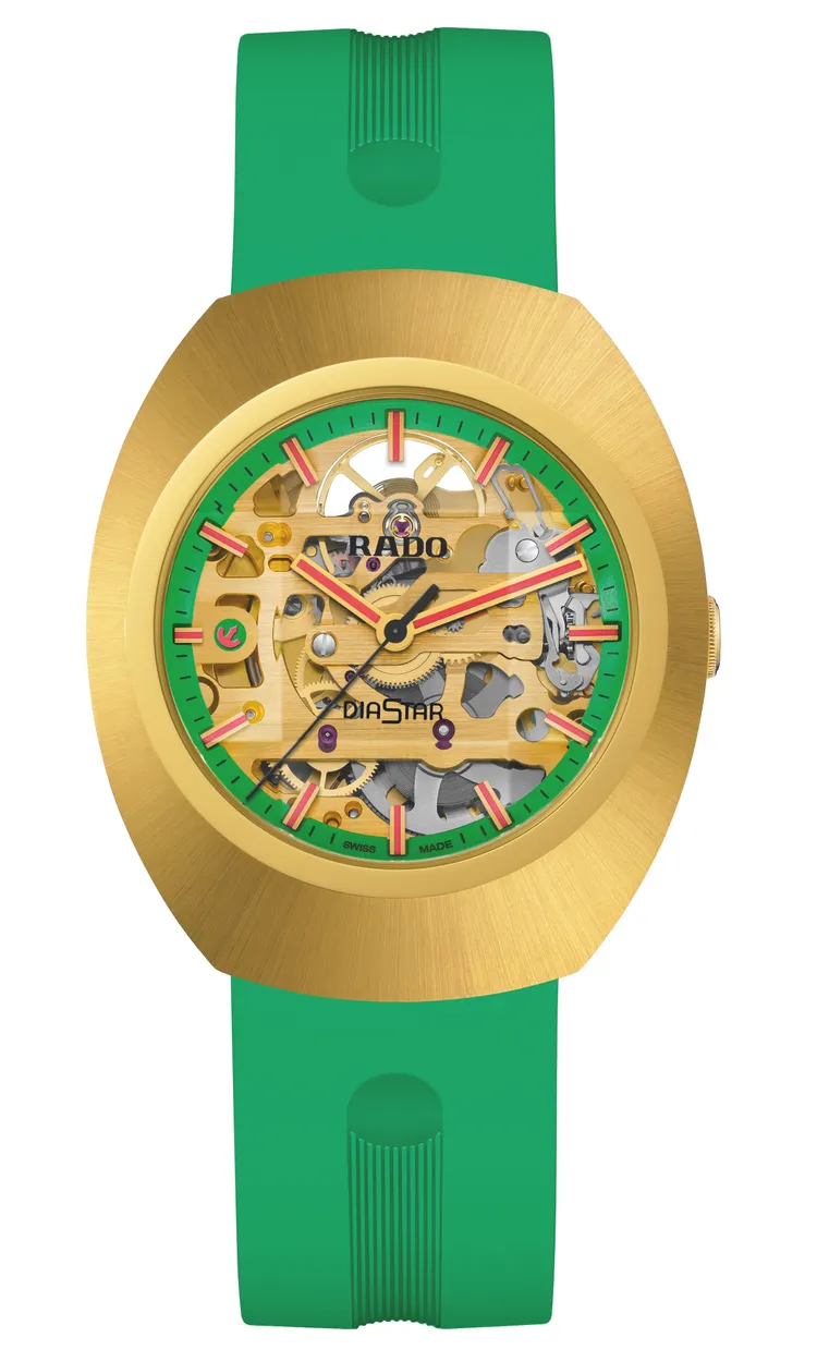 RADO DiaStar鑽星系列創始型鏤空限量腕錶R12166309，8萬6200元。品牌提供
