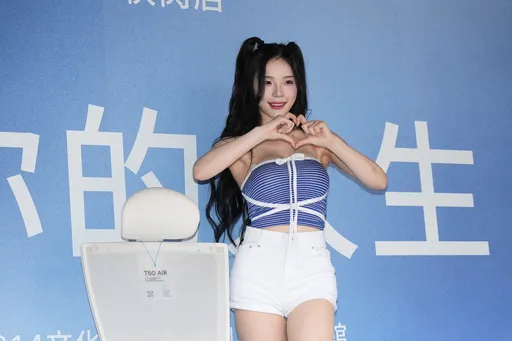 啦啦隊女神激瘦10公斤　今現身突說：在台灣很累