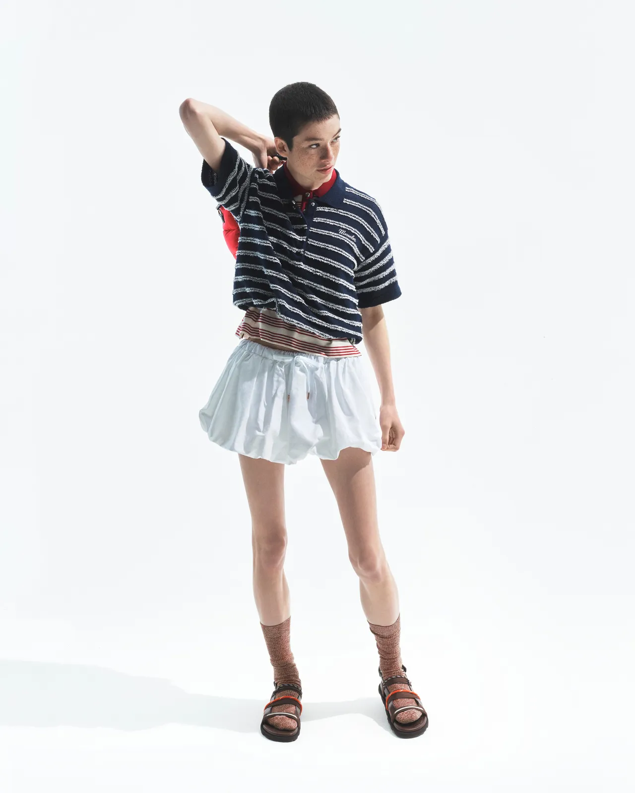 Moncler 2026夏季女裝系列。品牌提供