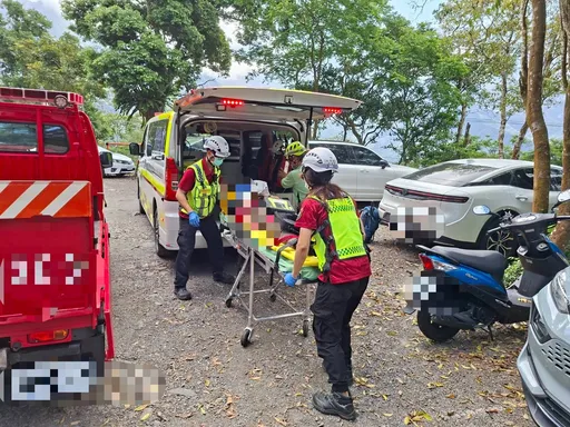北大武停車場61歲山友突然昏倒！警消到場已無生命徵象　急救後快送醫