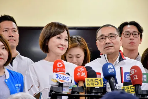 柯志恩率高雄隊北上取經　侯友宜讚：最敢扛責任