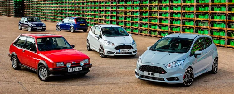 Ford Fiesta自1976年問世以來，歷經八個世代、全球累積銷量超過2,000萬輛，並曾長年穩居歐洲最暢銷小型車之一。原廠照片