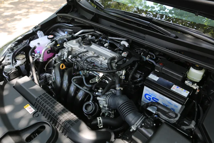Corolla Altis與Corolla Cross汽油版本採1.8升引擎設定，兼顧平順輸出與低油耗表現；油電版本則透過電動馬達輔助，進一步提升起步反應並強化節能效率。林浩昇攝