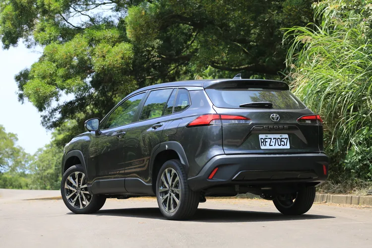 以配備升級與小幅價格調整策略為基礎，Corolla 60週年特仕版透過細節強化進一步提升整體產品競爭力，延續車系一貫的高市場接受度與實用價值。林浩昇攝