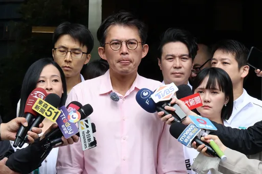 卓榮泰今秀賴清德政績　黃國昌嘆「2個沒有」：不用再期待