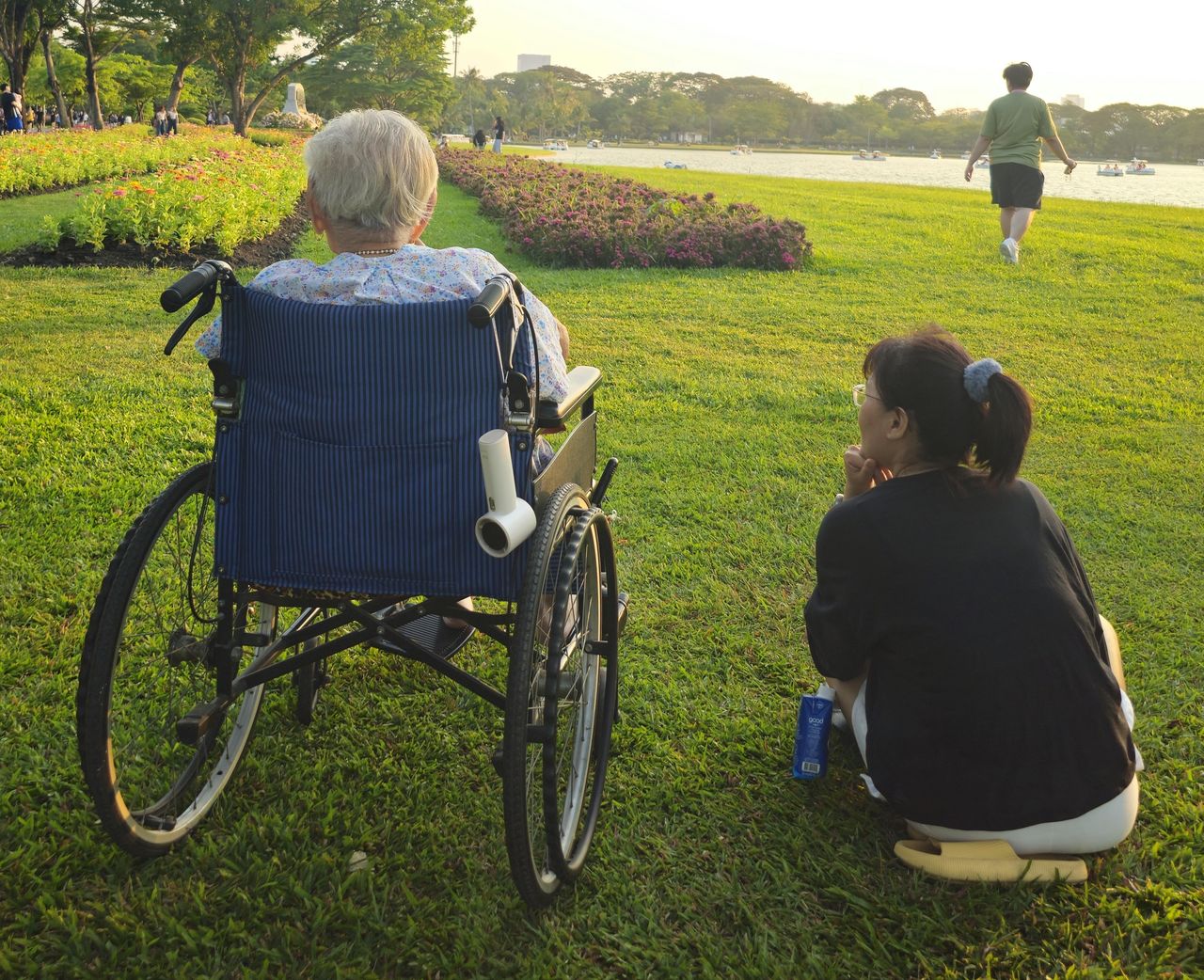 失智關鍵恐是「腦中毒蛋白」!醫揭5招護腦:睡不好最傷