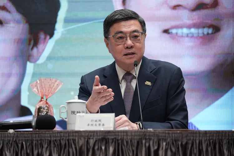 卓榮泰要求各部會訂定出可行制度。彭欣偉攝
