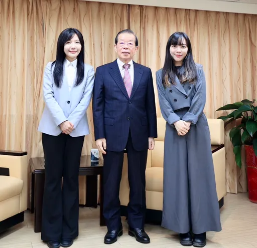 接棒北高黨部主委！吳沛憶、黃捷請益謝長廷國家政局