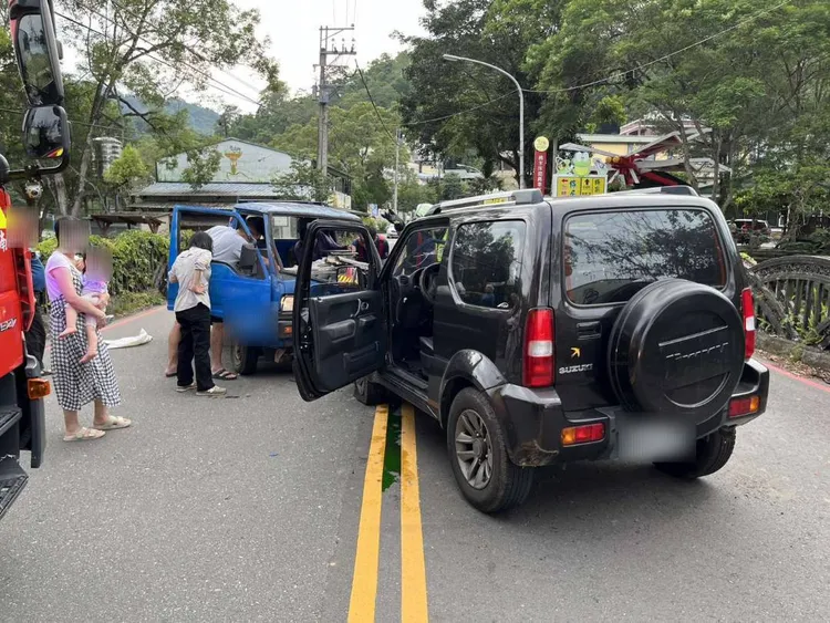 休旅車駕駛酒駕肇事，因員警疏失未隨案移送法辦。民眾提供