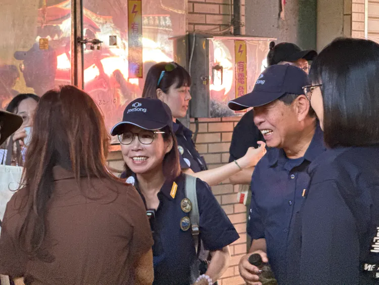 宏碁共同創辦人黃少華（右）。呂承哲攝