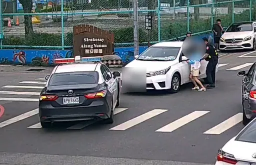 花蓮母子街頭爭吵14歲國中生竟將車開走　警棍破窗才停車