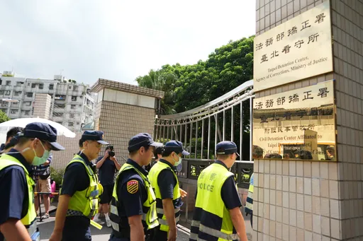 1天2起！台北看守所受刑人接連倒地命危送醫　所方駁天氣熱：個人身體狀況