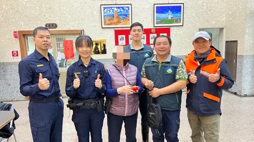 廢家具藏金飾也不心動！　新北清潔隊拾金不昧暖翻
