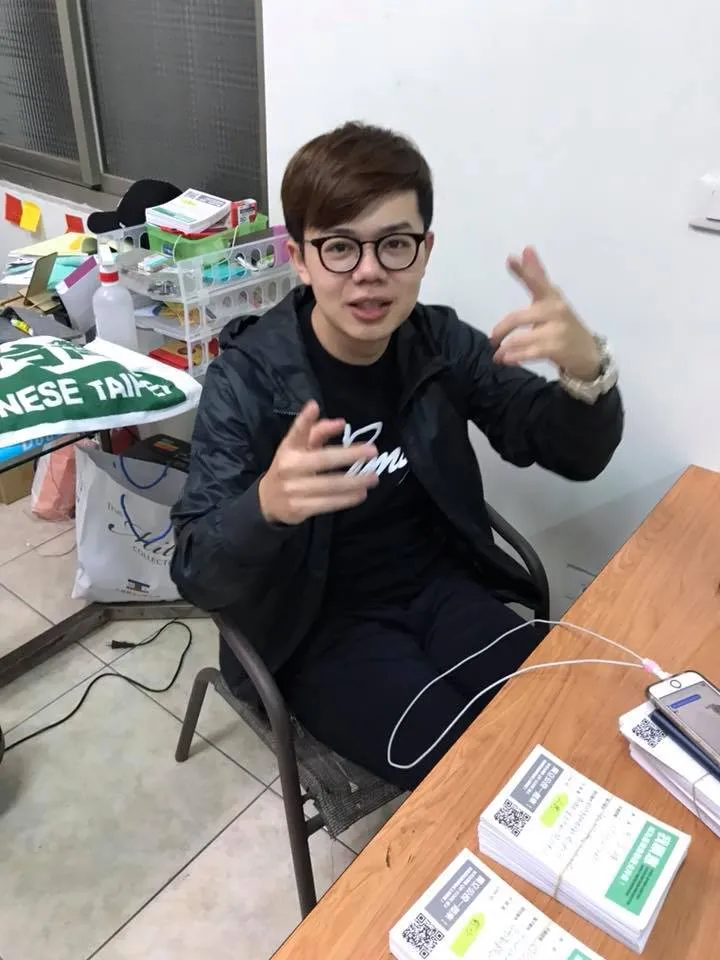 張博洋說，透過網路輿論讓民代轉介給政府機關，可能會產生「插隊」的隱形成本。翻攝畫面