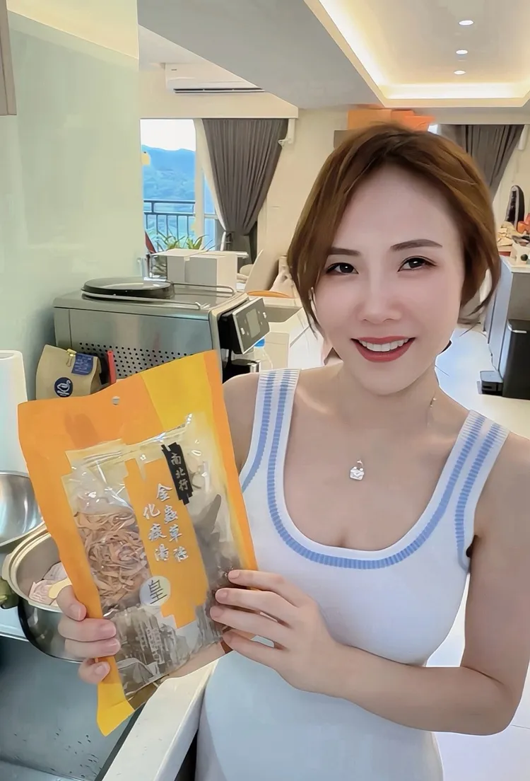 吳申梅香港養病期間分享傳統煲湯獲青睞。喜上梅梢娛樂提供