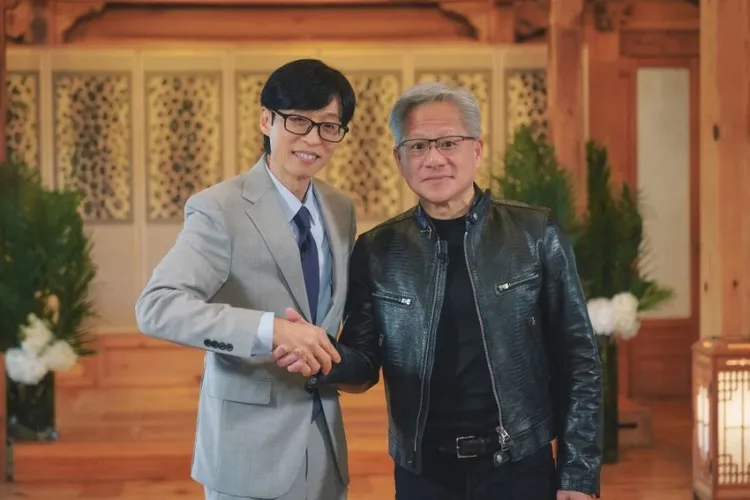 劉在錫主持的節目最近邀來黃仁勳。翻攝tvN
