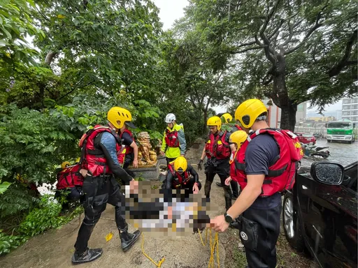 豪雨狂炸！竹縣嚴重積水釀1死1失聯　女受困車內滅頂亡、巡田民眾找嘸人