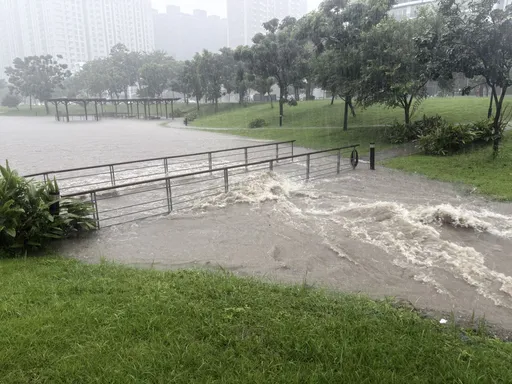 豪雨狂炸！竹縣多處嚴重積水　驚傳受困車輛駕駛、巡田民眾雙雙失聯