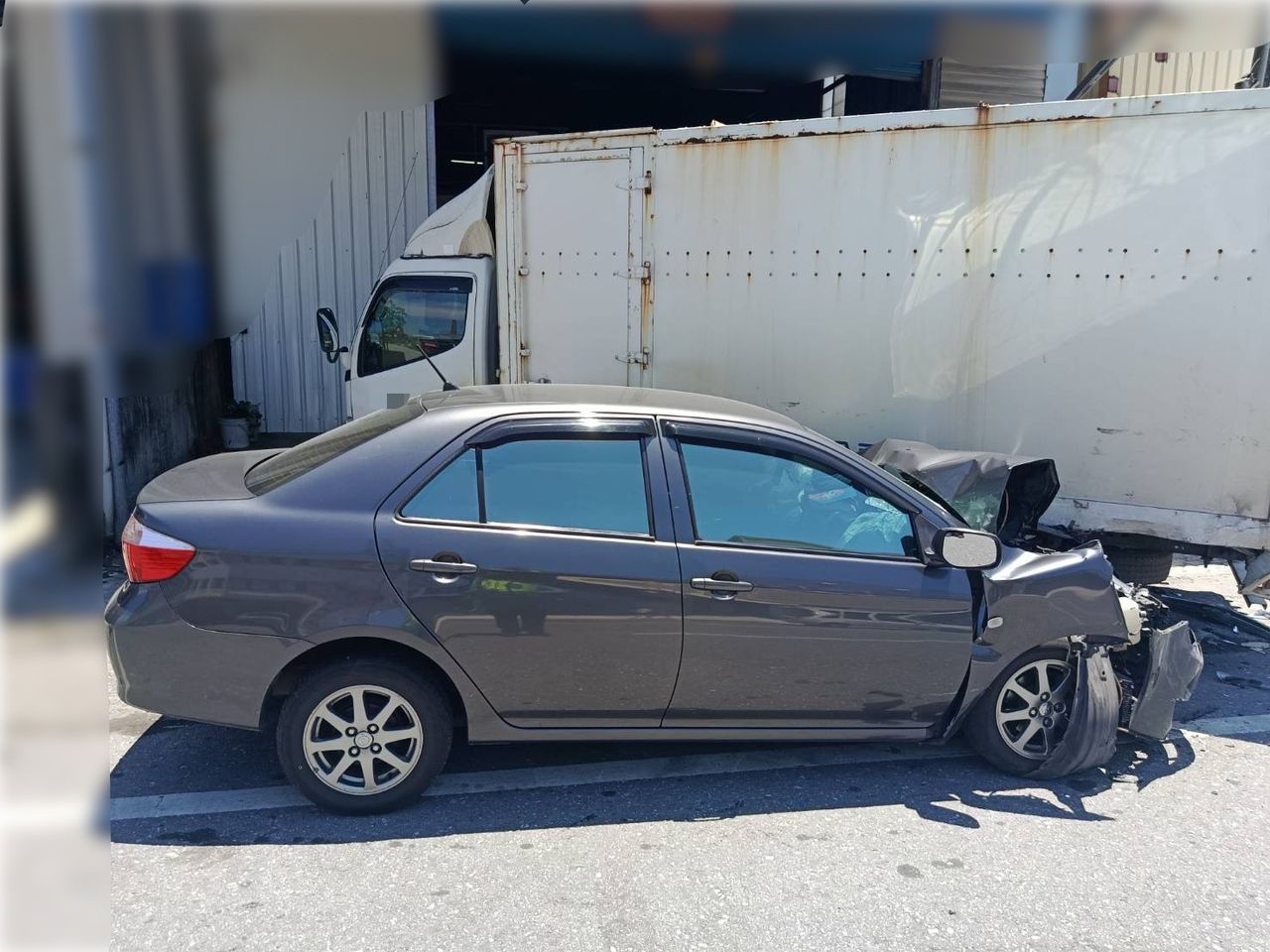 端午節花蓮傳死亡車禍 50歲男駕車衝對向車道撞2車不治身亡