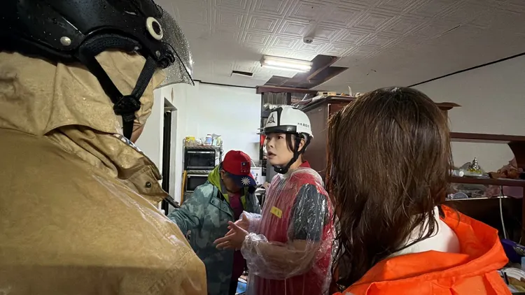 高虹安現場勘災。新竹市府提供