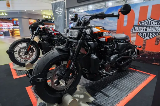 Harley-Davidson限時進駐林口三井OUTLET　兩款特仕版重機近距離亮相