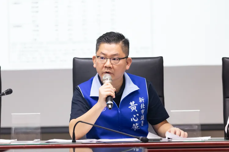 黨團智庫總召黃心華指出，民調可見李四川自投入選戰以來支持度維持穩定優勢，並未因選舉熱度升高而出現明顯波動。黨團提供