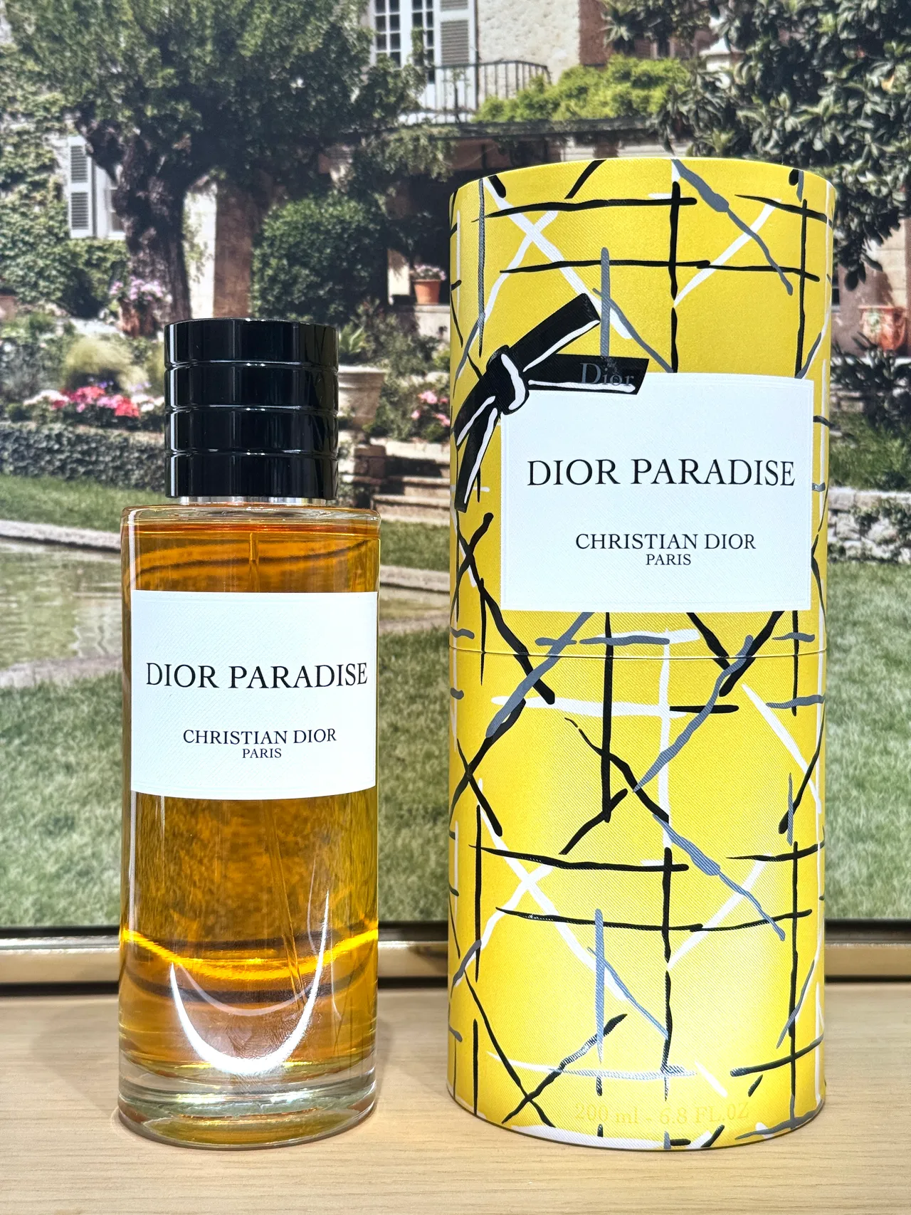 Dior香氛世家系列杏桃暖韻夏日藤格紋限量版香氛，100ml／1萬1200元。張家玲攝