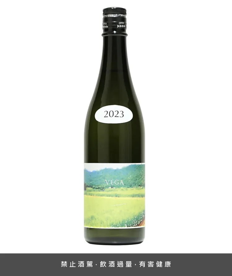 阿部星辰系列低酒精順口，配海鮮粽、野菜粽。翻攝自瑩頤清酒官網