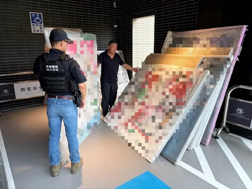 歐巴詐騙百件畫作滯台10年開畫展吸金　南韓藝術家跨海報案逮人