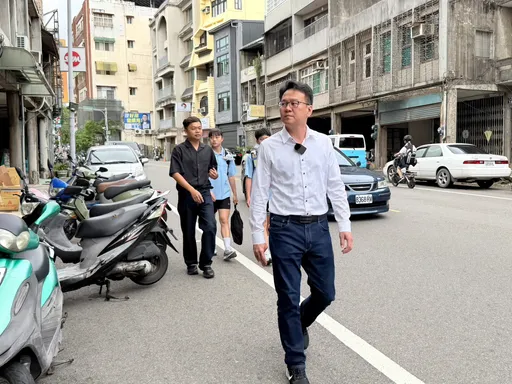 走訪學生通學路線　莊競程提巡迴公車構想紓解上下學交通壅塞