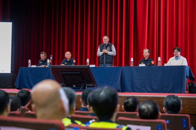 台中市副市長鄭照新參加擴大取締毒駕專案勤教。警方提供