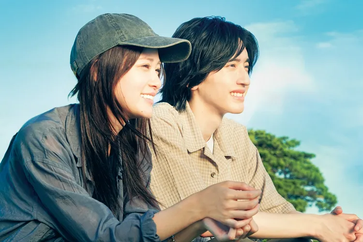 道枝駿佑（右）的演出，讓搭檔的生見愛瑠大讚他就像是角色本人。采昌國際多媒體」提供。