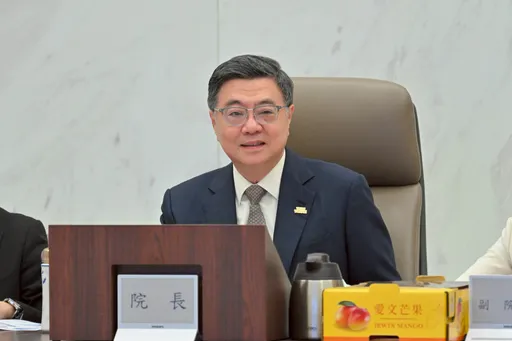 花蓮萬里溪新堰塞湖現形！卓榮泰要求中央地方備戰防災