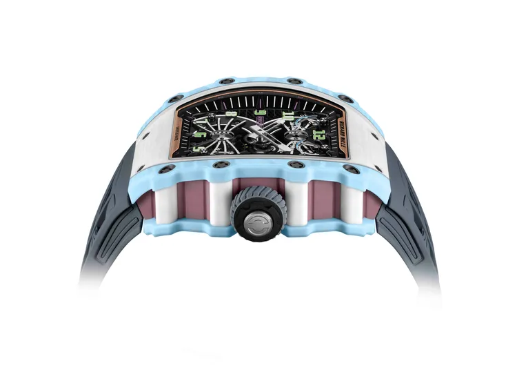 RICHARD MILLE RM 21-02 Aerodyne陀飛輪腕錶三色Quartz TPT石英纖維款，42.68 x 50.12 mm，Quartz TPT石英纖維錶殼，藍寶石水晶錶盤，RM21-02手動上鍊陀飛輪機芯，動力儲存70小時，防水深度50米，限量30只。品牌提供