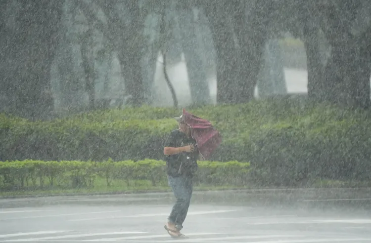超大豪雨連炸全台。示意圖，彭欣偉攝