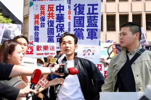 武陵高中吵不完！八炯「週一去告詹江村」　怒轟川劇變臉