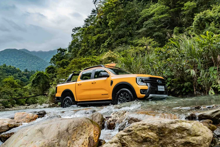 New Ford Ranger Wildtrak FRS Edition本月祭出零頭款、零利率優惠方案，進一步降低入主門檻。業者提供