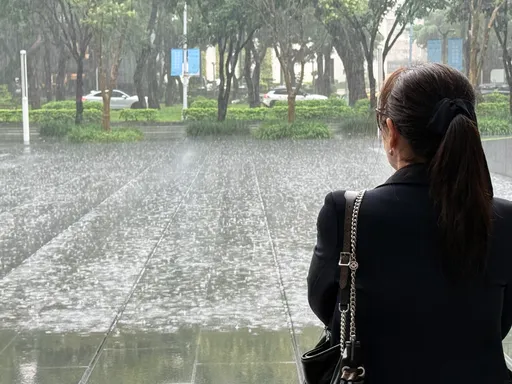 豪雨還沒停！26日全台防大雨　北部慎防大豪雨、南部恐現豪雨以上降雨