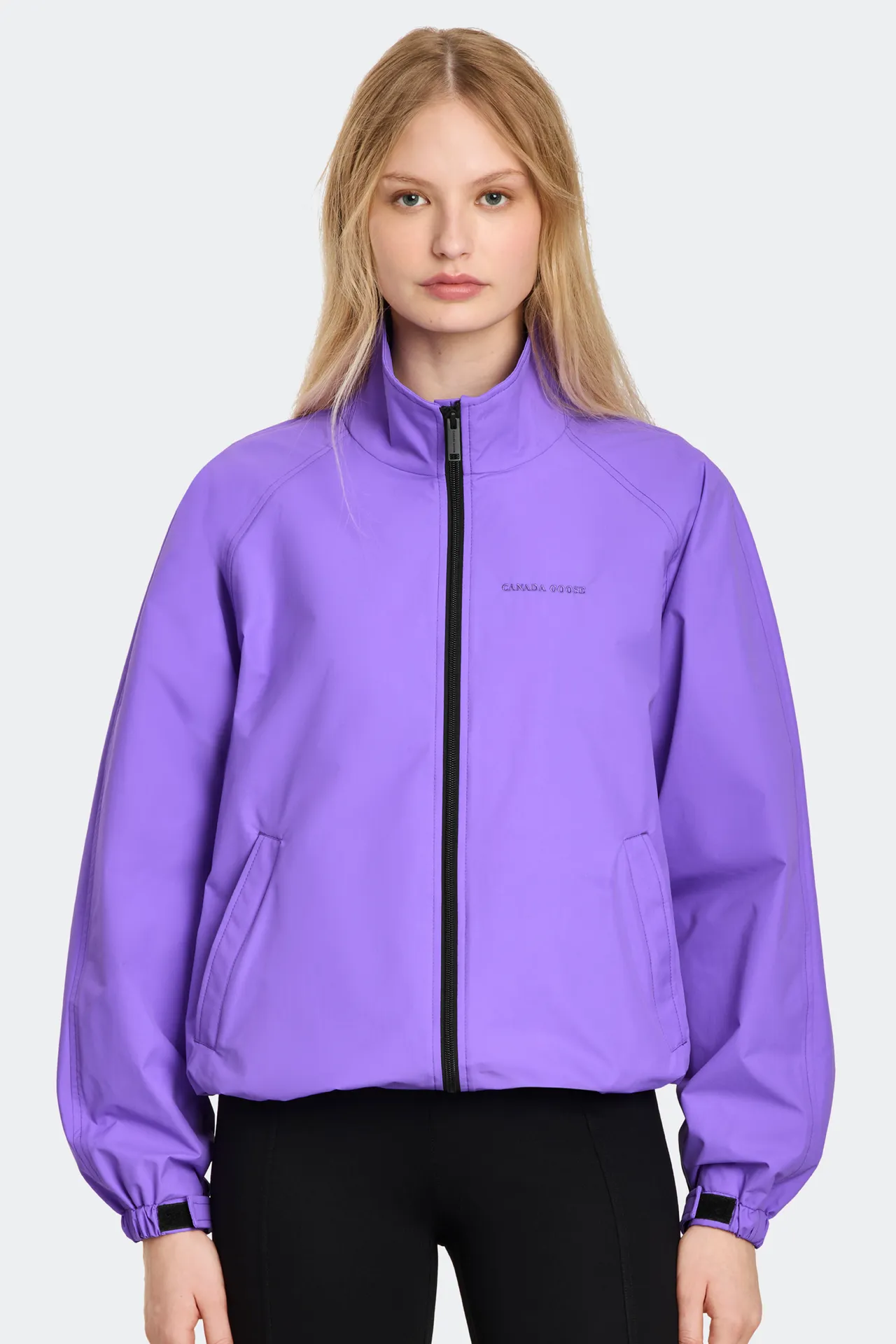 Canada Goose Axis防風夾克，2萬2600元。品牌提供