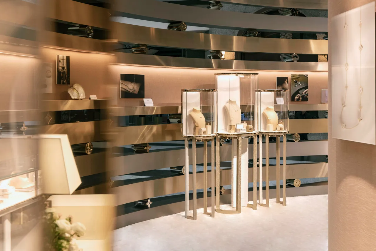 LV Bellavita高級珠寶暨腕錶期間限定店。品牌提供