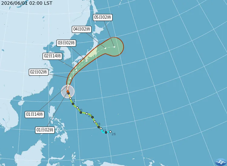 薔蜜朝琉球及日本南方海面北上，旅日民眾要多留意。中央氣象署