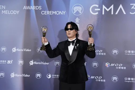 金曲獎｜蕭煌奇五度奪台語歌王哽咽了　霸氣喊話送千萬戒指犒賞老婆
