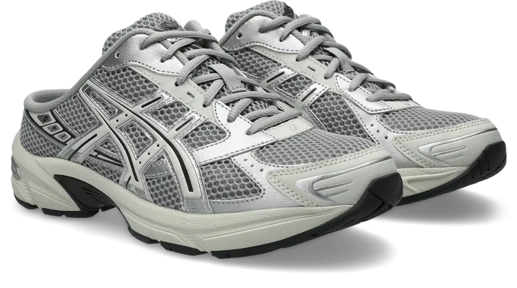 ASICS GEL-1130 Mule（質感灰）， 3280元。品牌提供