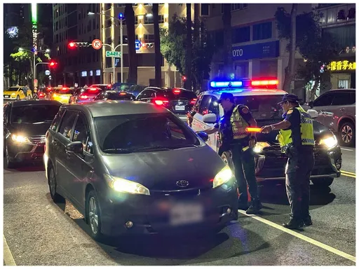 警政署動員5000警全國掃蕩毒駕　一夜舉發155件還逮86名通緝犯